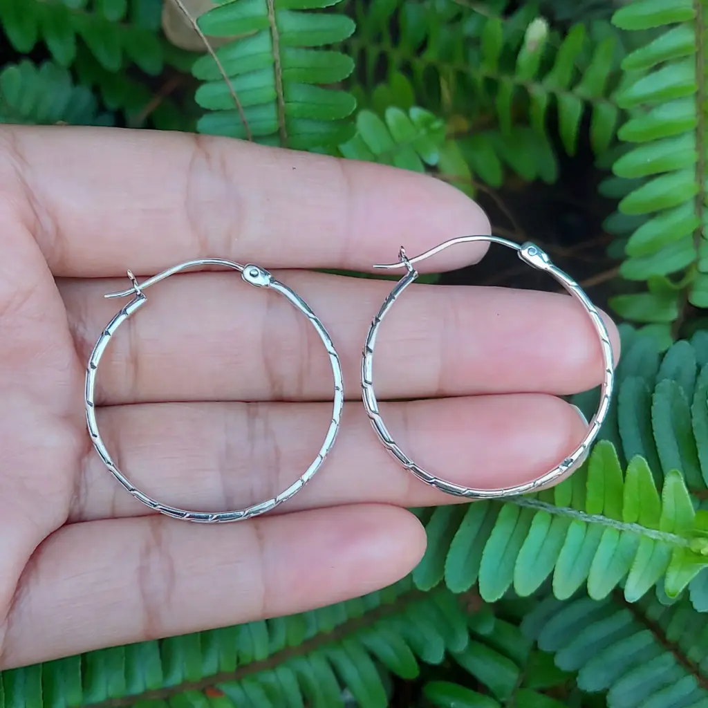 Anting Hoop Perak (Tulang Naga Hoop Earring) E1874
