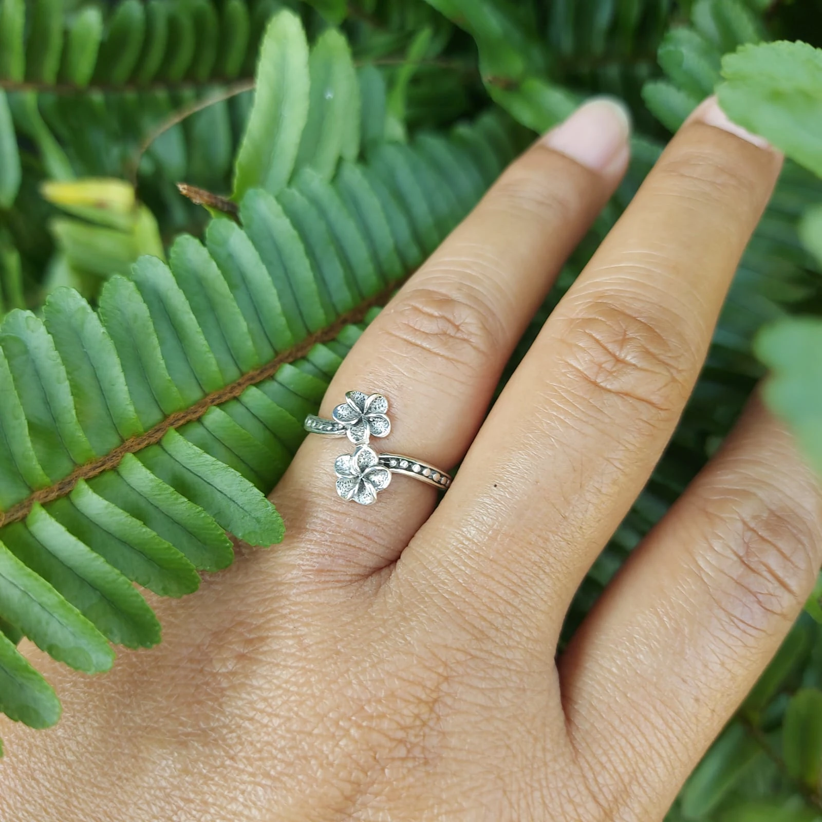 Cincin Perak Bunga Kamboja Cantik (Floral Baypass Ring) R277 - Gambar 5