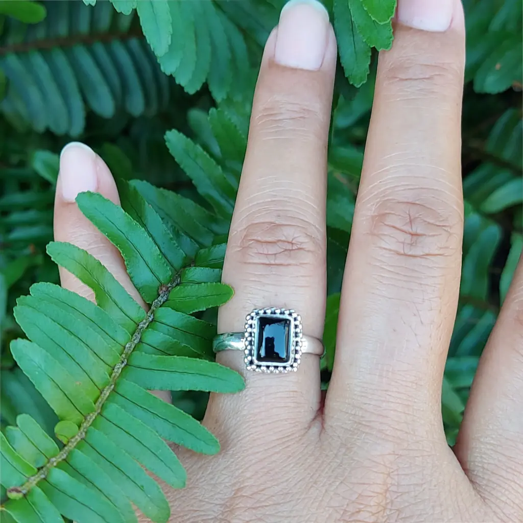Cincin Perak Onyx Wanita Asli 925 R740