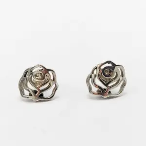 Anting Tusuk Mawar