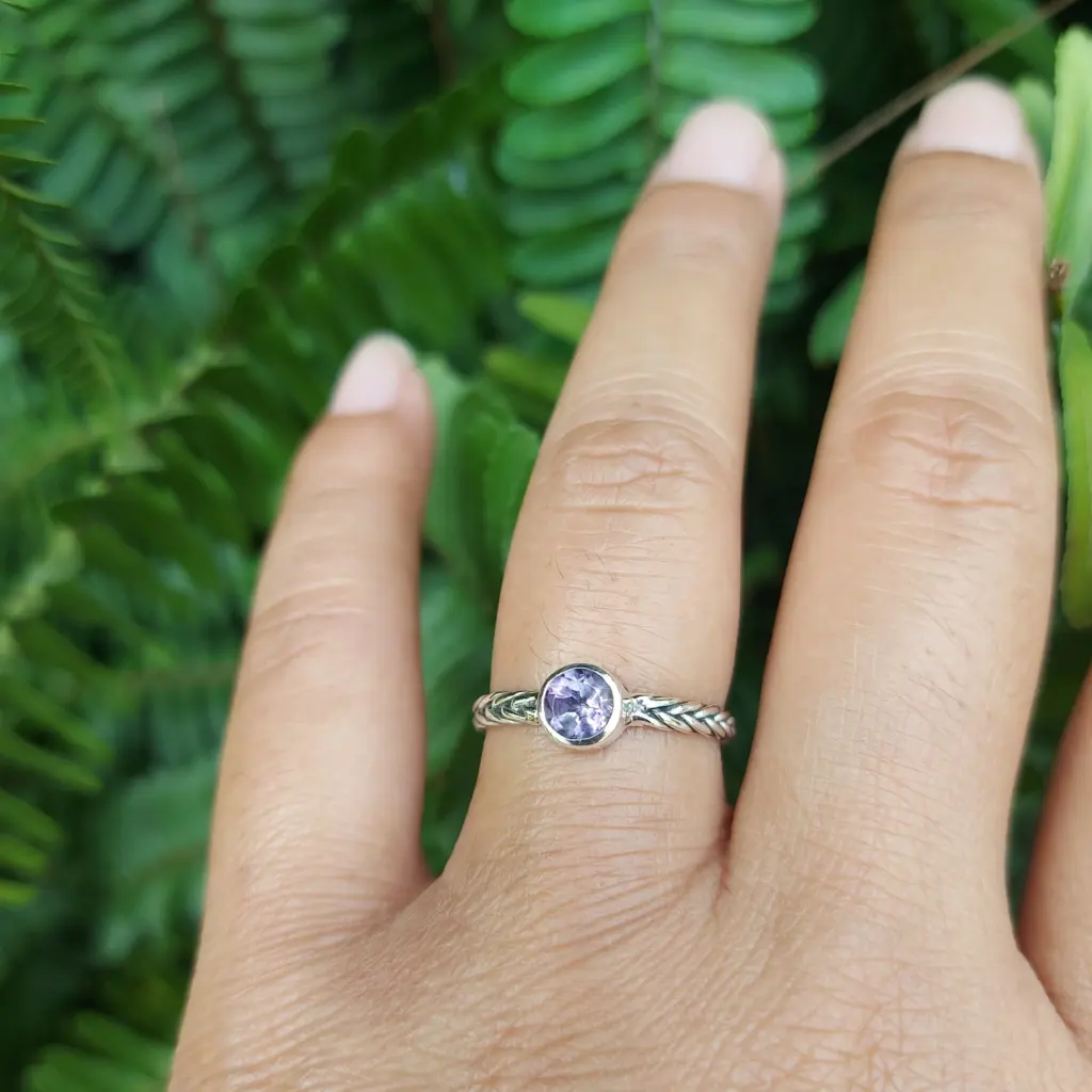 Cincin Perak Bali Motif Kepang dengan Permata R633