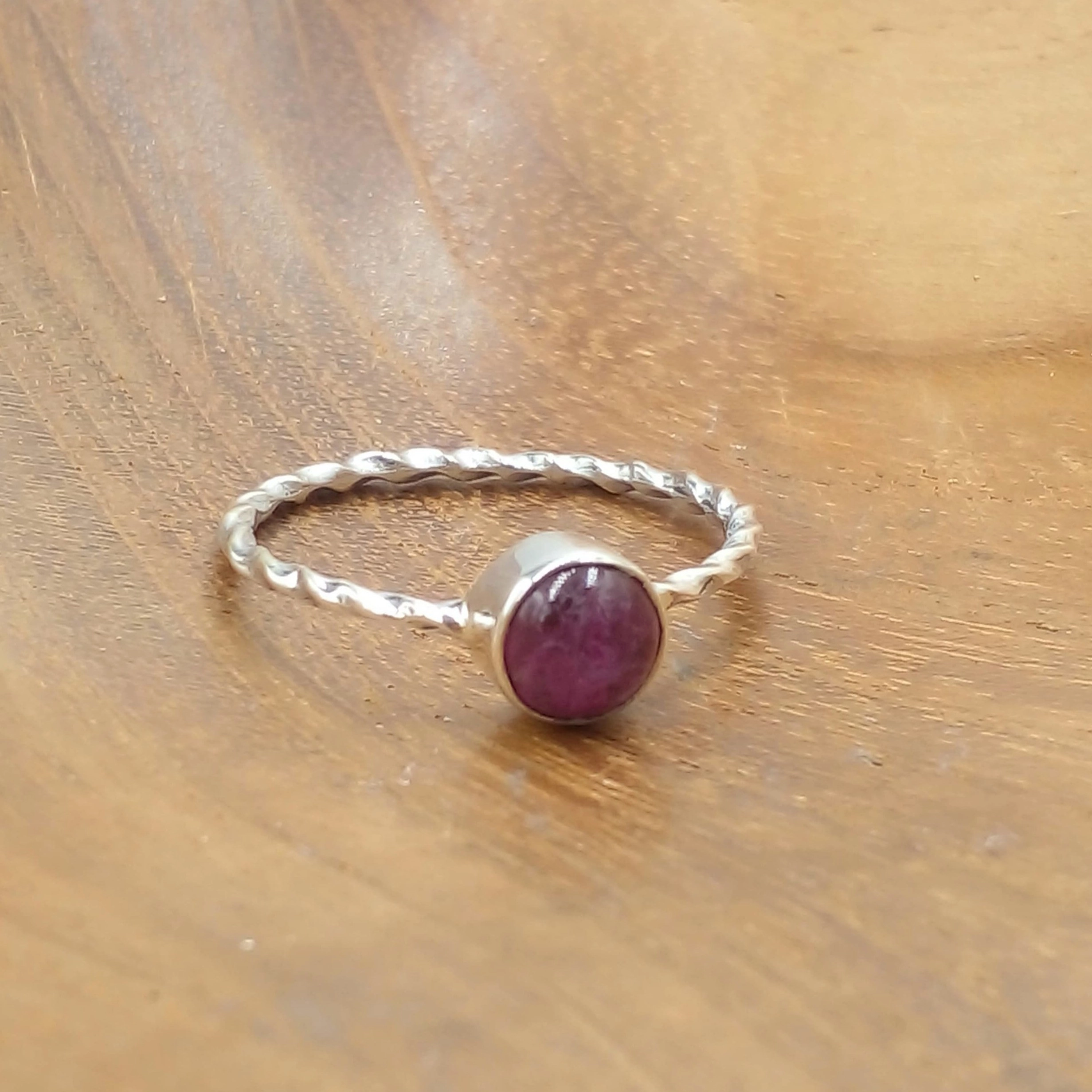 Cincin Perak 925 Wanita Permata Ruby R669 - Gambar 3