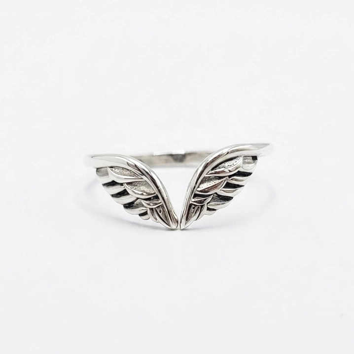 cincin sayap malaikat