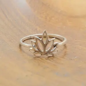 Cincin Bunga Lotus Perak Asli R789 - Gambar 3