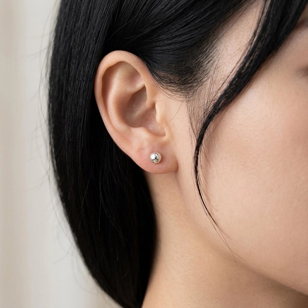 Anting Tusuk Bola Perak Asli (Silver Ball Studs) E1945