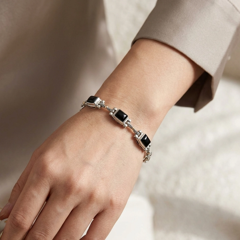 Gelang Perak Bali Wanita Black Onyx Asli B669