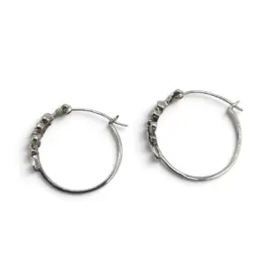 Anting Hoop Perak Asli Motif Bunga Daun dan Capung Bali E1964 - Gambar 2