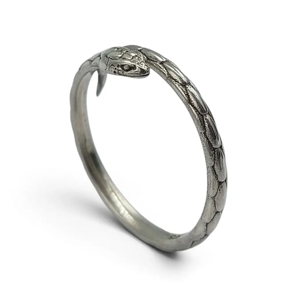 Cincin Perak Ular
