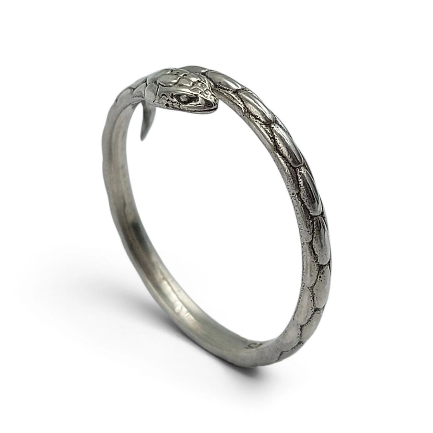 Cincin Perak Ular