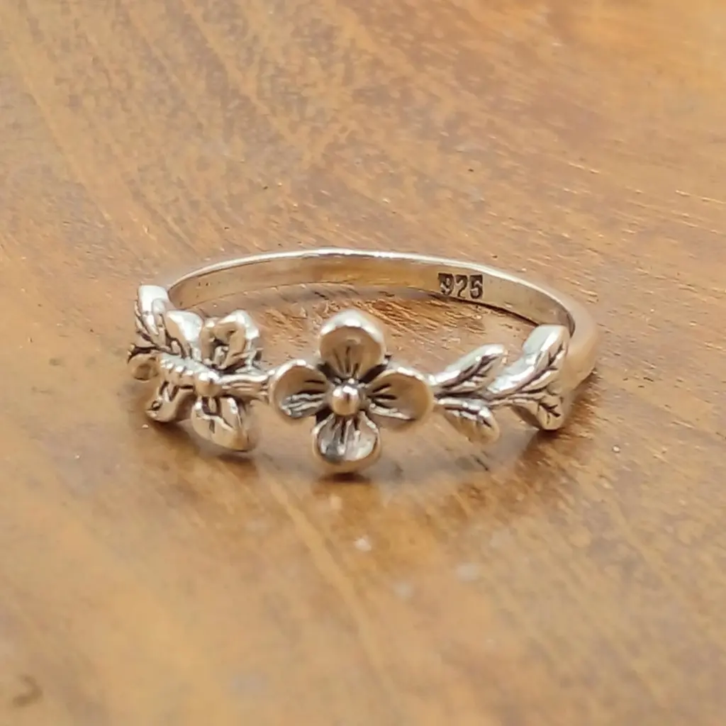 Cincin Perak 925 Motif Bunga Daun dan Kupu-Kupu R801
